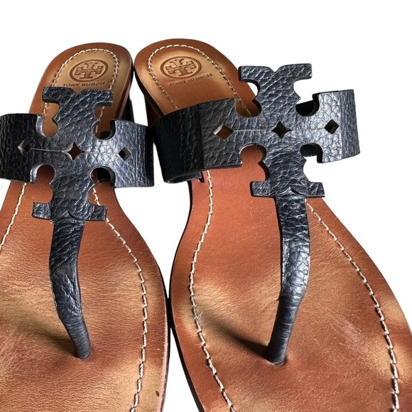 Tory Burch Black Moore Elba Tumbled Leather Thong in Black size 9 - Picture 15 of 15